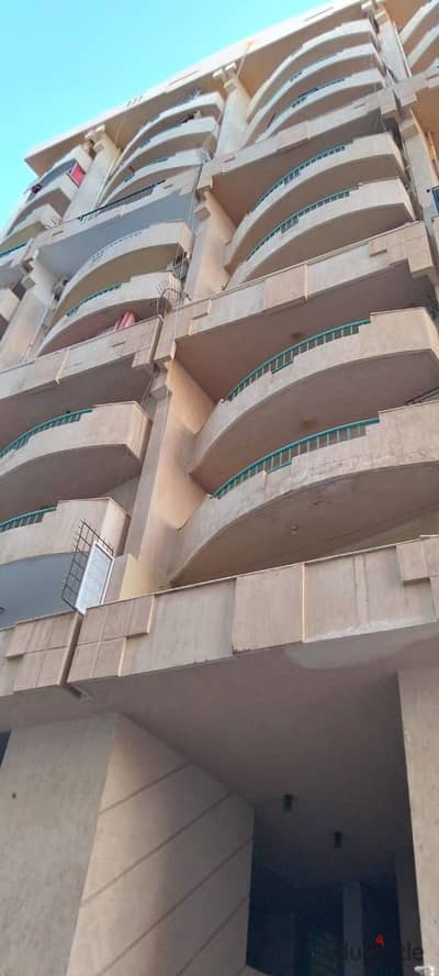 Lraghy Al-Tamayoz - Lilyaa - Apartment 120 meters - In a distinguished location in Smoha on 302 Street