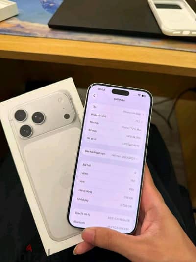 Apple - iPhone 17 Pro Max