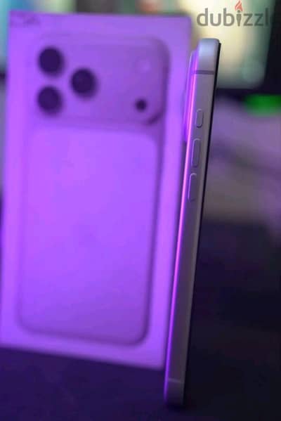 Apple - iPhone 17 Pro Max