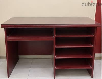 مكتب  خشب زان
