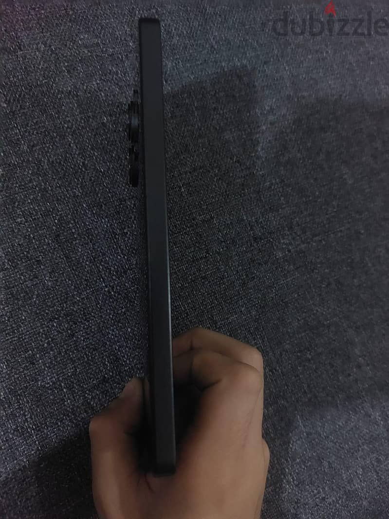 Redmi note 13 4g 6 ram 128 storage 2
