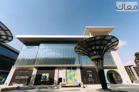 مكتب في جولدن جيت مع اقساط وباركينج خاص مقدم 10% قسط علي 5 سنوات