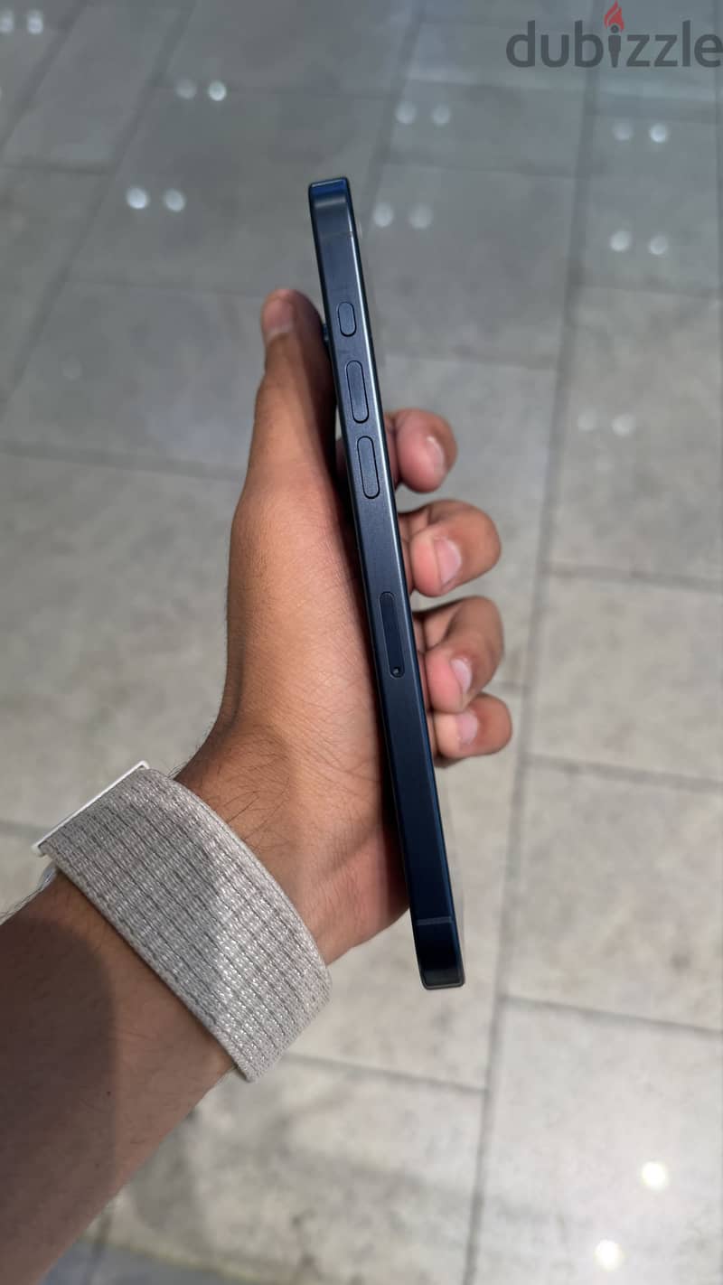 Apple - iPhone 15 Pro Max 2