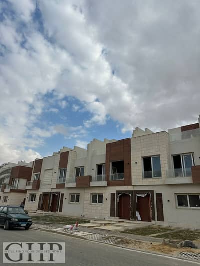 Best Opportunity | Corner Townhouse for Sale | AZZAR 2 Best Opportunity | Corner Townhouse for Sale | AZZAR 2