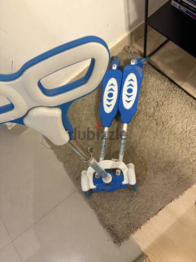Scooter 4 wheels سكوتر ٤ عجل