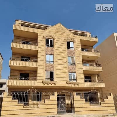 عمارة مميزة – 10 شقق + جراج ومخزن