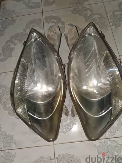 فوانيس سيارات