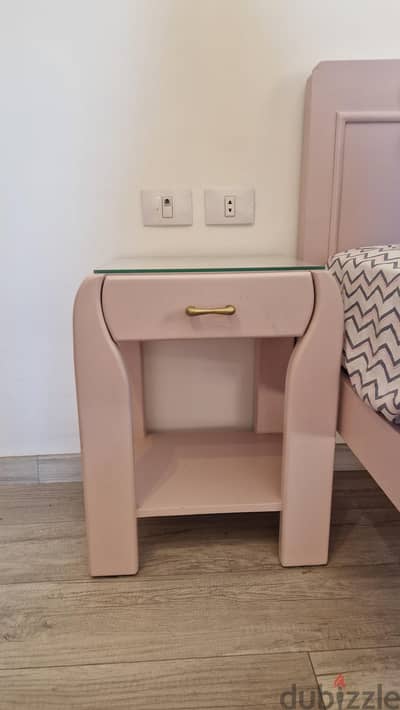 girl bedroom غرفة طفله