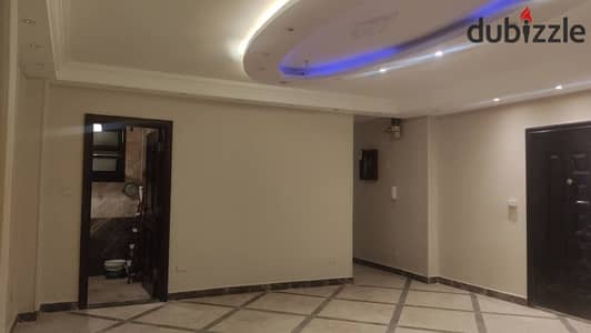 Ground-floor apartment for rent with a private garden and 3 bedrooms in South Al-Mustaqbal