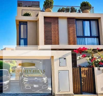 Villa Fori Corner dropped its price in sodic east the most upscale and highest community 234 meters landscape view only villas direct on Suez road next to Heliopolis Club and Talal