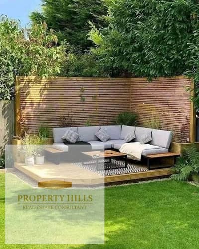 Villa in the most luxurious and prestigious compound with a down payment of (1,100,000) a compound of villas only in view landscape next to Hyde Park and centers