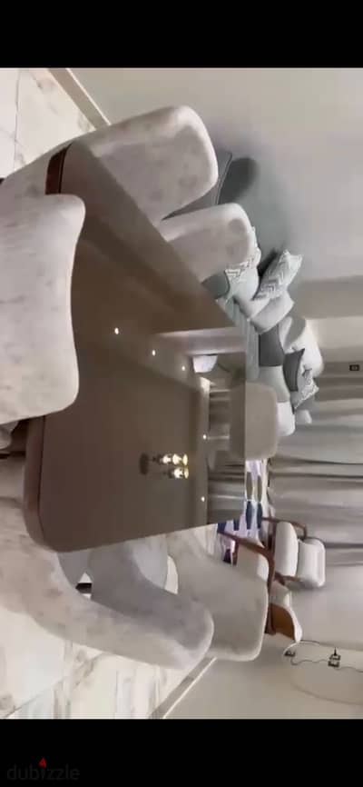 شقه مفروشه للايجار في كمبوند ريحانا افينيو معمار المرشدي تشطيب سوبر لوكس فرش فندقي واجهزه حديثه