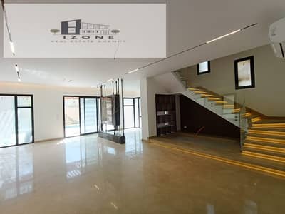 ايجار فيلا استاندالون نص مفروشة بحمام سباحة خاص أول سكن في سوديك فيليت Sodic Villette القاهرة الجديدة New Cairo 320م 4 غرف 4 حمامات بنتهاوس