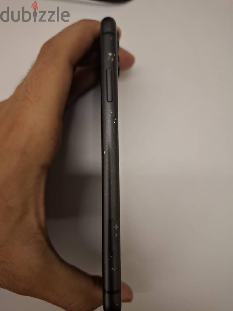 Apple - iPhone 11 2