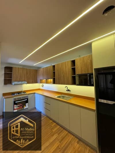 Apartment 153 sqm, super lux finishing, next to the food court, the old market, and Al-Rehab Club
