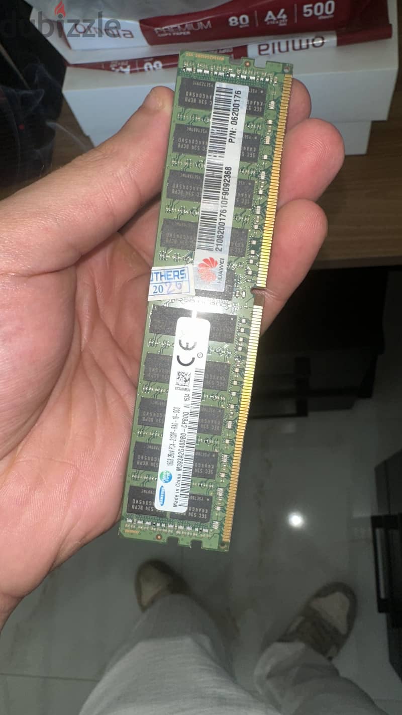 SAMSUNG 16GB PC4-2133P DDR4 Server Memory RAM - 1