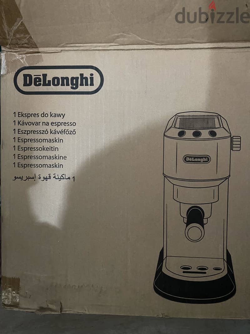  De’Longhi Espresso Coffee Machine – Red | Like New 5