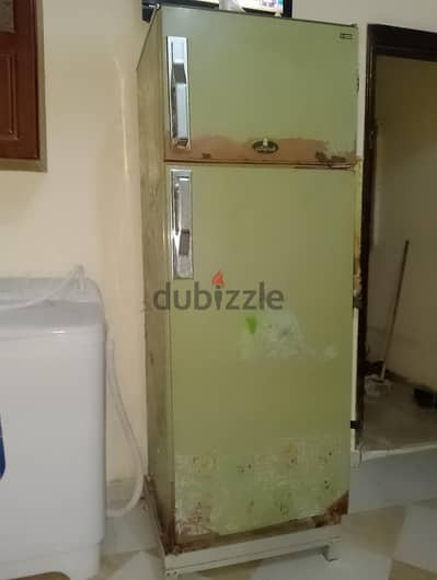 تلاجه كريازى 12قدم0بخار