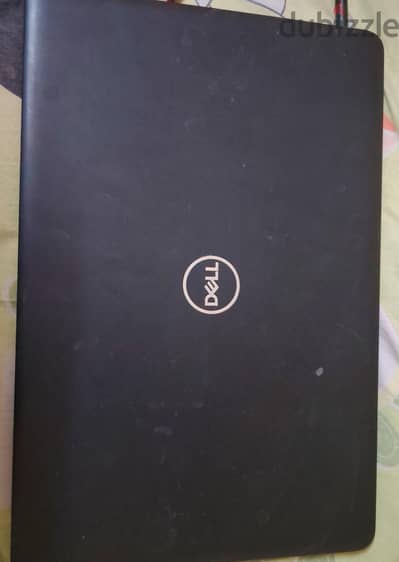 Dell Latitude 3500.