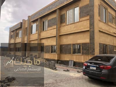 مصنع غذائي 10000 متر للايجار