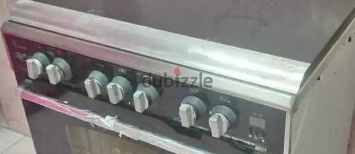 بوتجاز اي كوك خمس عيون الحديث حالة فوق ممتازة