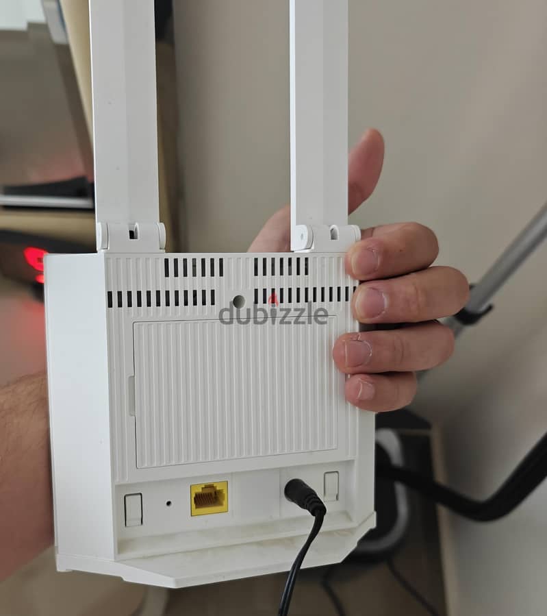 E& 4G Router (ZTE Brand) 1