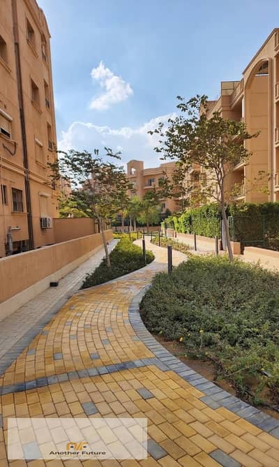 Ground floor apartment with garden, fully finished, for sale in Diyar Al Taameer 2 compound in the northern extensions of 6th of October City