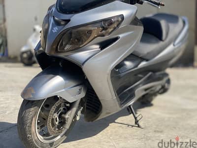 Suzuki burgman 400 سوزوكي برجمان