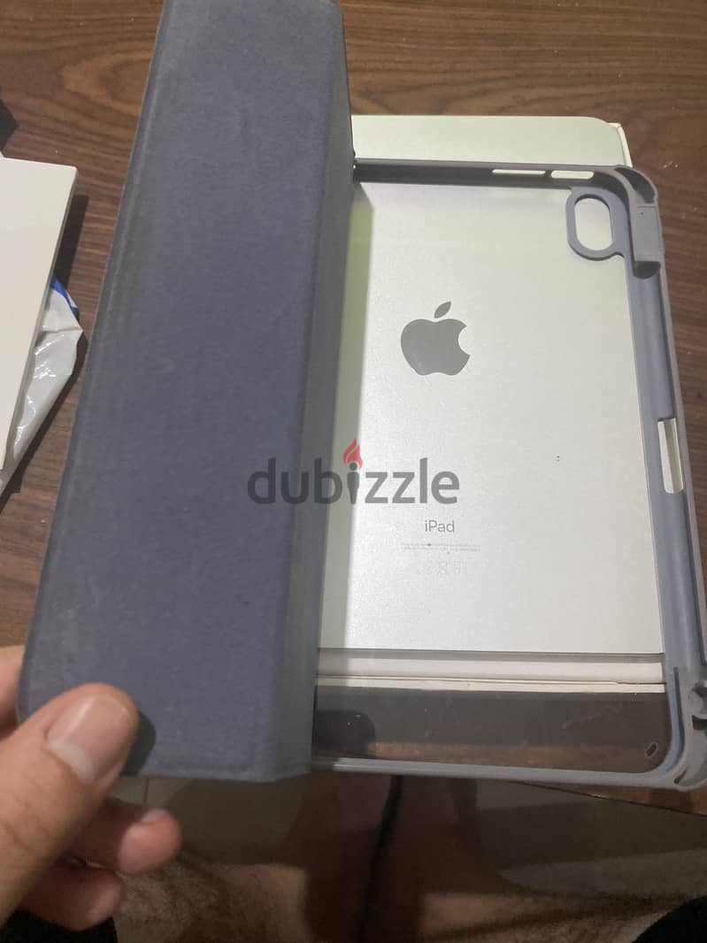 iPad 10th 4