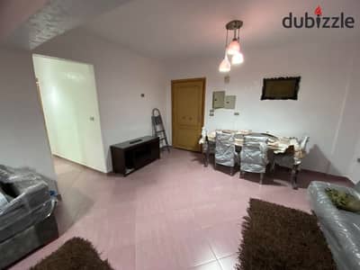 Furnished apartment for rent in the third assembly in front of the wholesale supermarket and steps to the German university