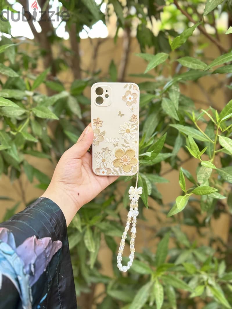 iPhone 11 3