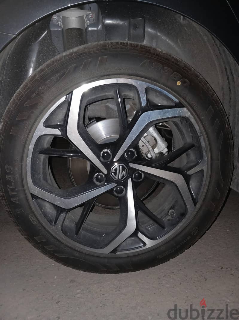 Atlas soundless tire 2