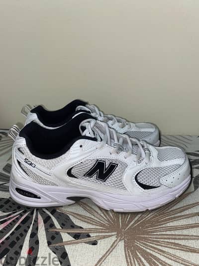 كوتشي New Balance ميرور