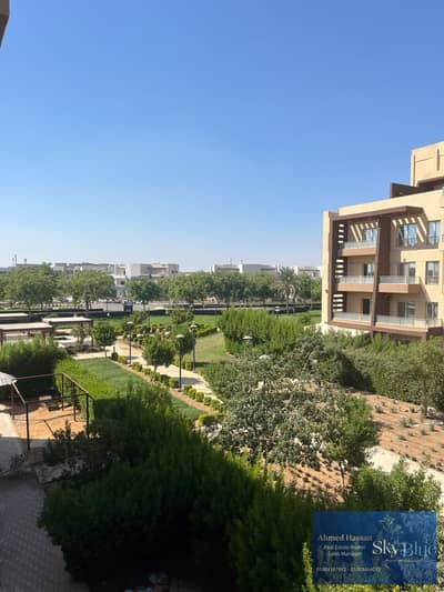 For rent, an apartment 240 m in Wasal Views compound
