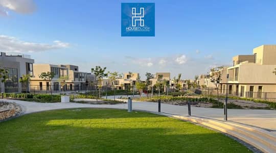 بمقدم 1.5% و اقساط علي 10 سنين و بأقل سعر في سوديك ايست شقه 3 غرف برايم لوكيشن متشطبه للبيع بسعر مميز Sodic East