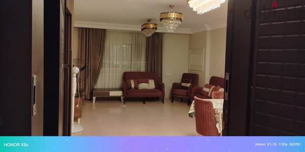 شقه علي اللبني هرم الرئيسي ظهرها محل بيم وطلبات تشطيب فندقي اول سكن