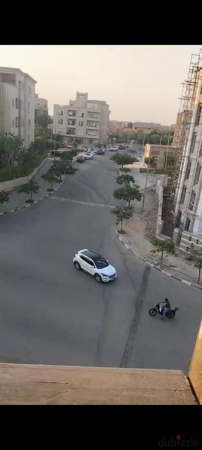 شقة غرفتين و2حمام وروف كمبوند بيفرلى هيلز