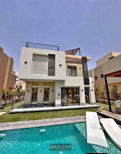 فيلا للبيع كورنر فيو مفتوح متشطبه high end وواخده VIP لوكيشن في سوديك ايست sodic east في الشروق ودقائق من باتيو برايم patio prime و البروج Al Burouj