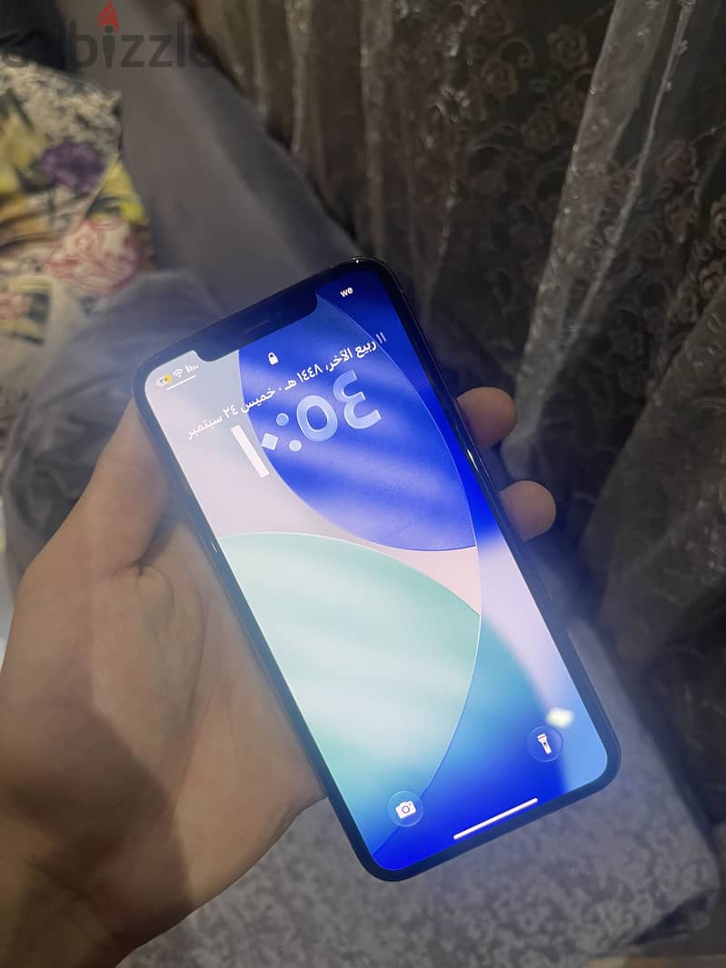 Apple - iPhone 11 Pro Max 3