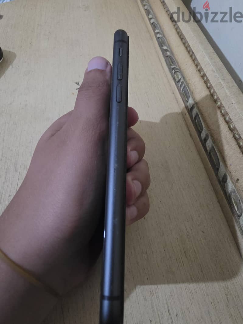 Apple - iPhone 11 2