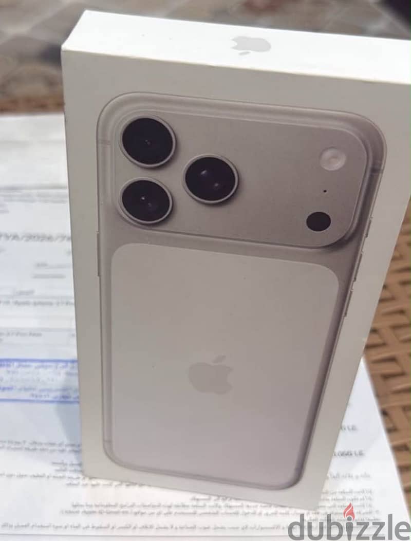 Apple - iPhone 17 Pro 1