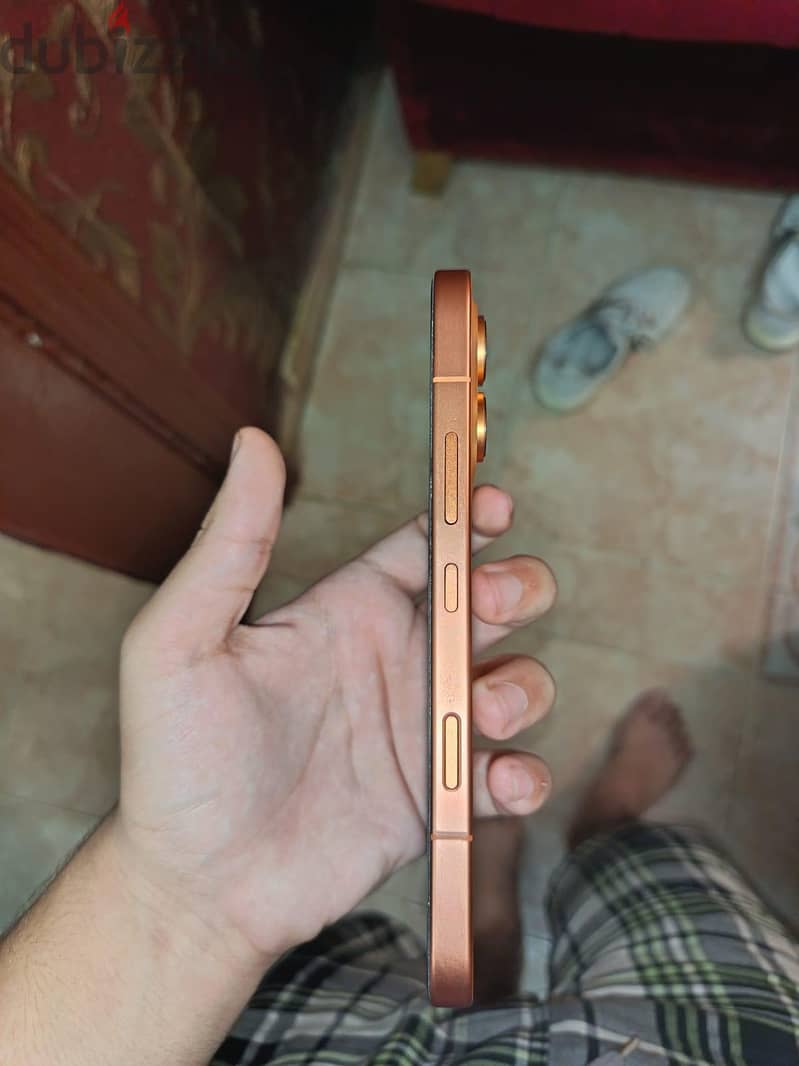 Honor 600 4
