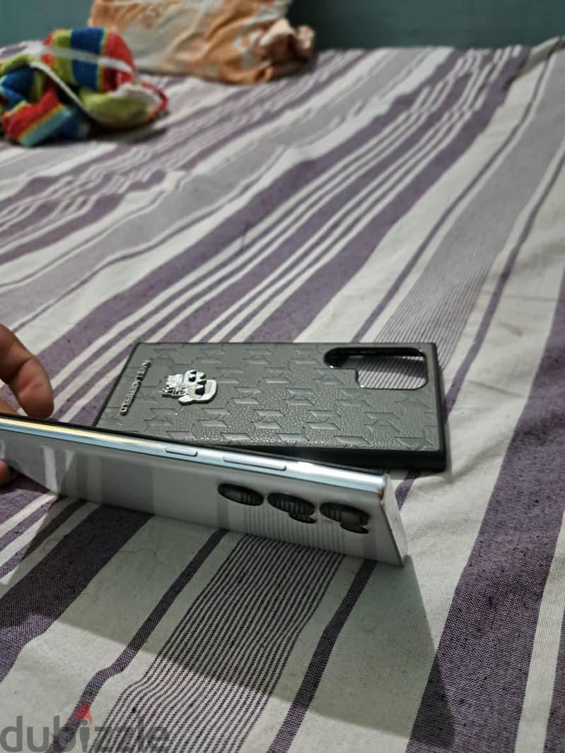 Samsung S22 Ultra 2