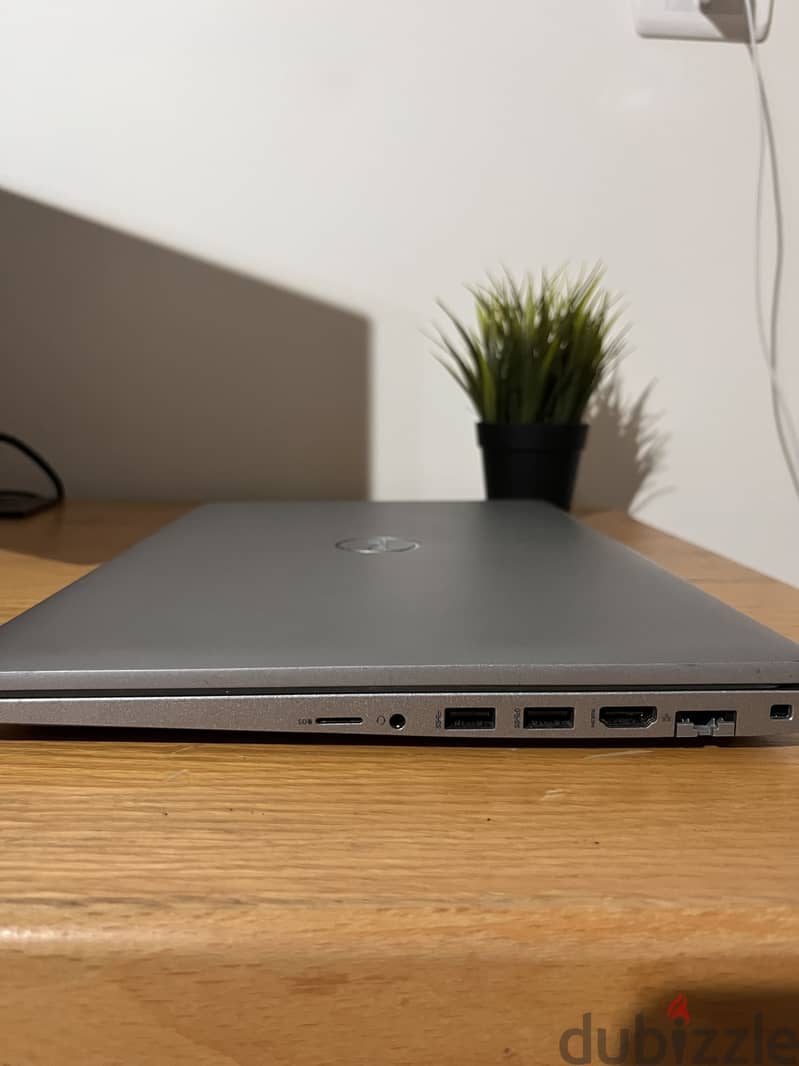 Dell Latitude 5520 6