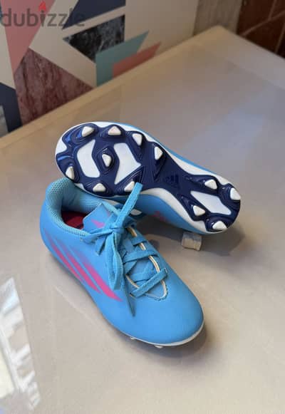 حذاء adidas  اوريجينال مقاس 28 مستخدم كالجديد