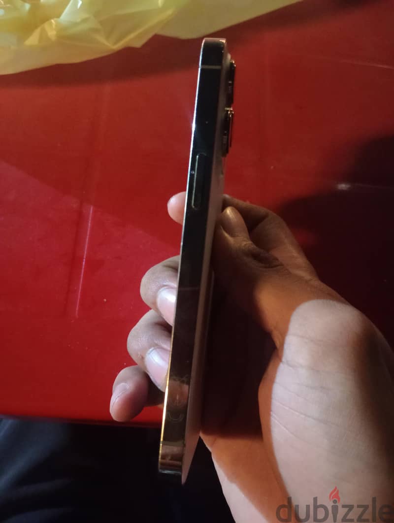 Apple - iPhone 13 Pro 1