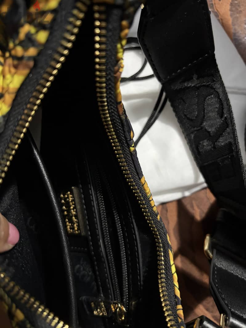 Versace couture bag 4