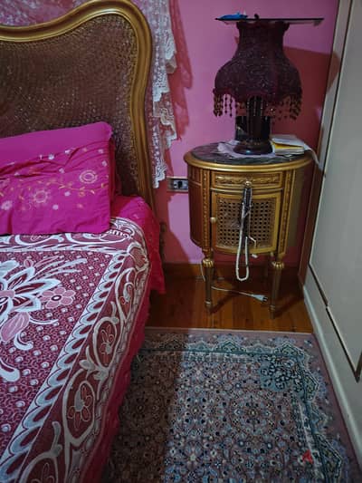 سرير وتسريحه