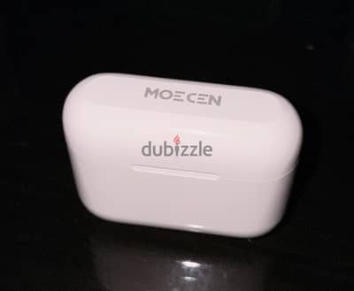 Moecen  honor