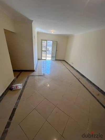 Apartment for rent unfurnished in Sakan Masr Downtown Compound